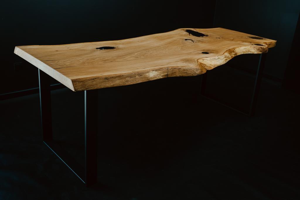 The Whispering Oak - full view